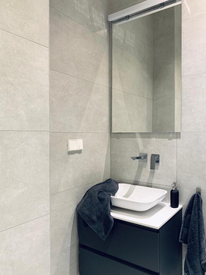 Quiet Studio In Riga City Centre - Self Check-In, Walkable To Major Attractions Exterior photo